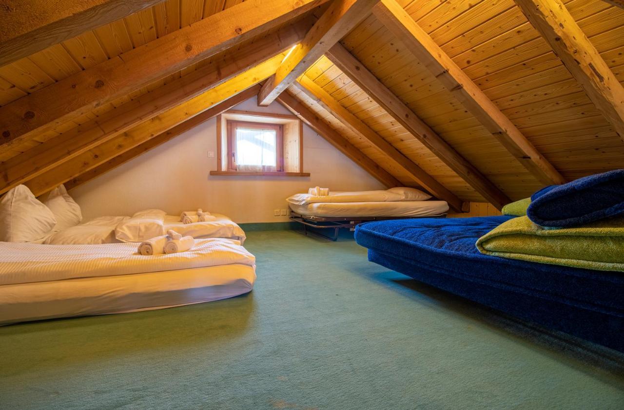 Penthouse Im Haus Padrun By Vacations Apartment Arosa